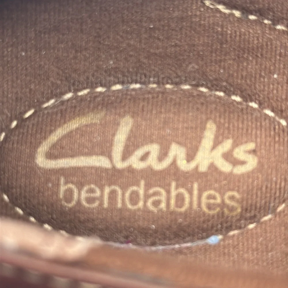 Clarks Bendables Brown Leather Loafers Slip-Ons Size 9 MCL7972A